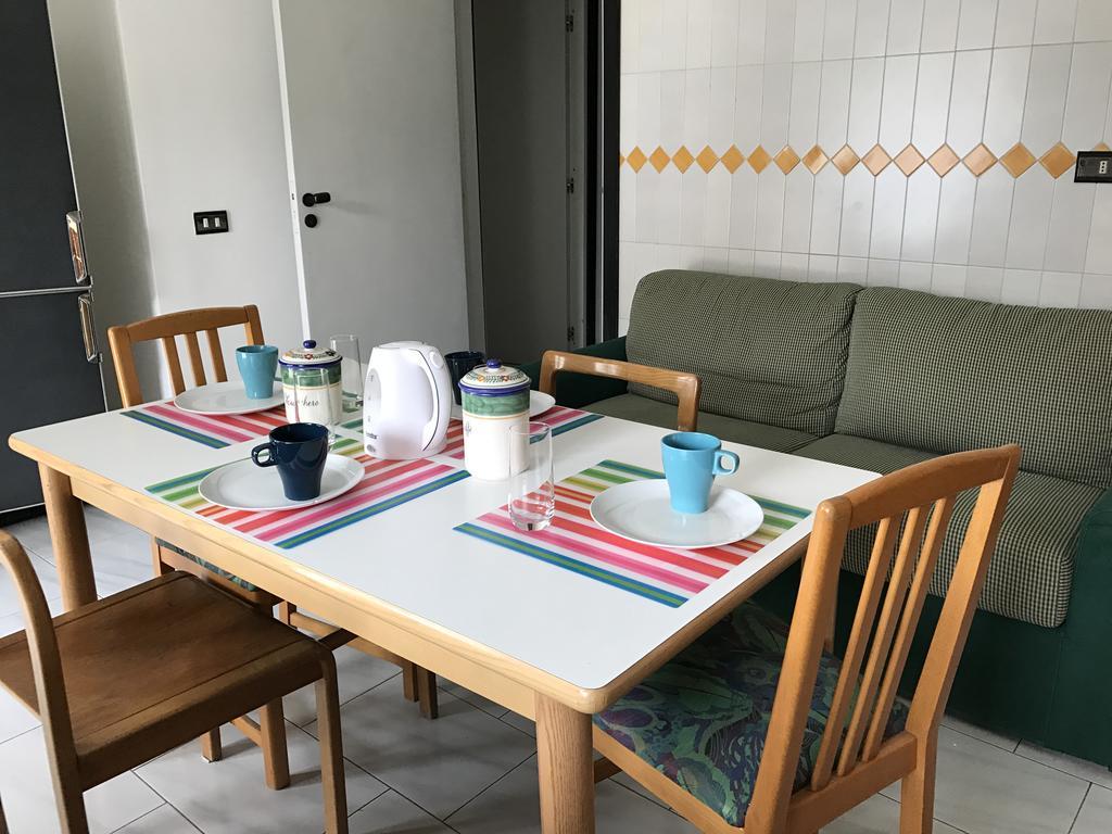 Casa Tiziana Apartment Napoli Bagian luar foto