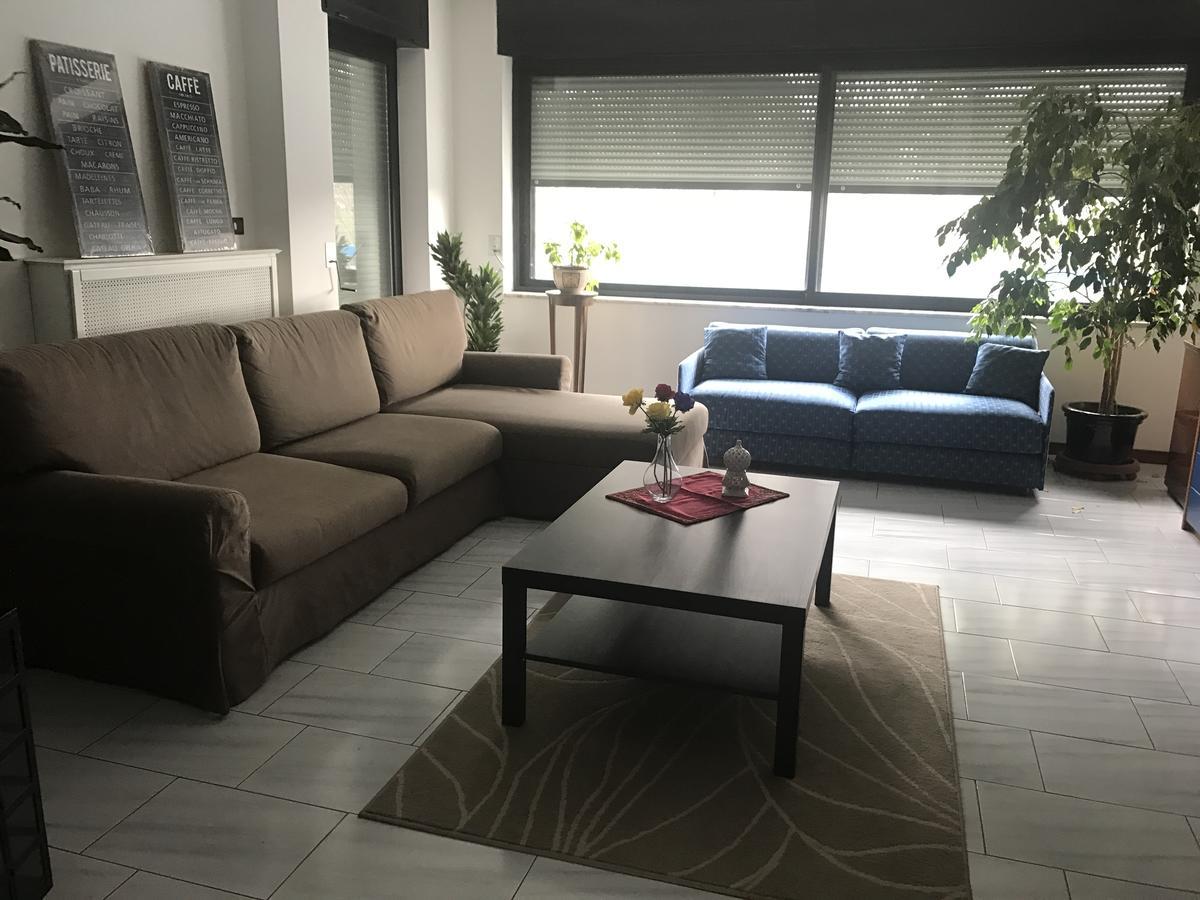 Casa Tiziana Apartment Napoli Bagian luar foto